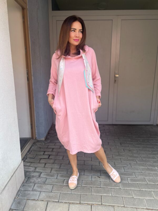 Šaty zn. Roberta Biagi