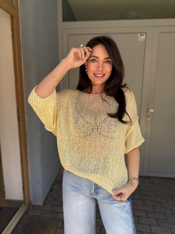 Háčkovaný pulóver